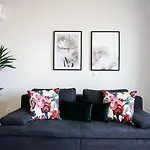 Sol Rooftop Apartment *