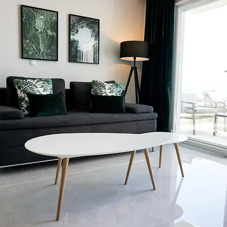 Sol Rooftop Apartamento Tučepi